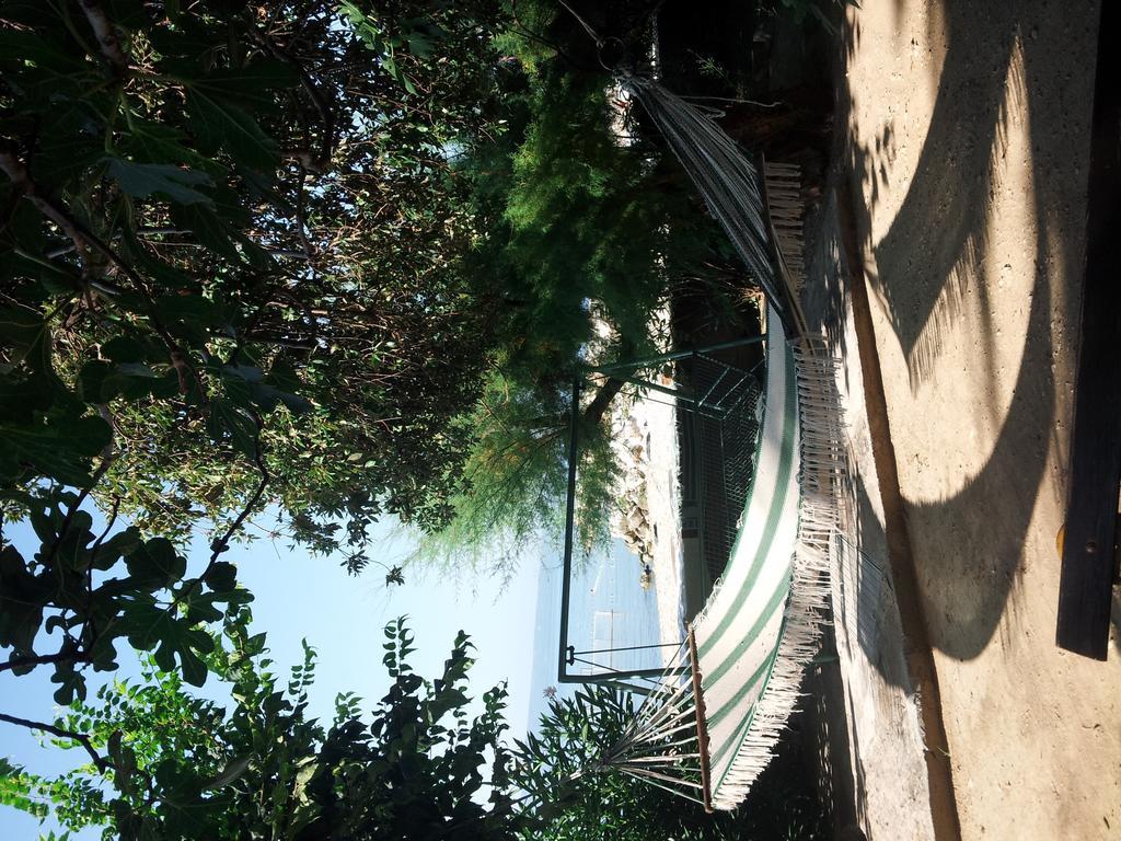 Apartments And Rooms Tomas Podstrana Exterior photo